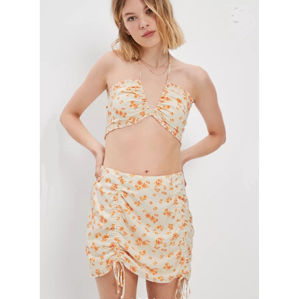 American Eagle Womens Large Floral Ruched Mini Skirt L Cream Orange Side Zip - Picture 10 of 10